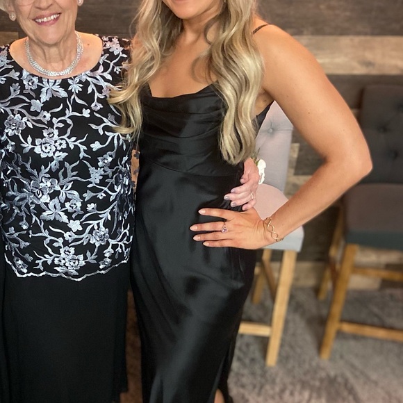 Revelry Skye Dress - Picture 5 of 5